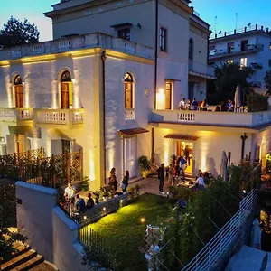 Bed & Breakfast Relais Montedonzelli, Naples